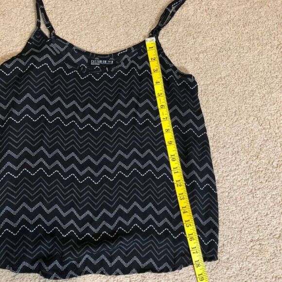 Cotton On Zig Zag Patterned Tank Top - Picture 4 of 5